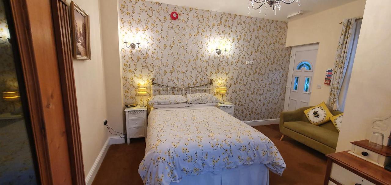The Limes Hotel Stow-on-the-Wold Bagian luar foto